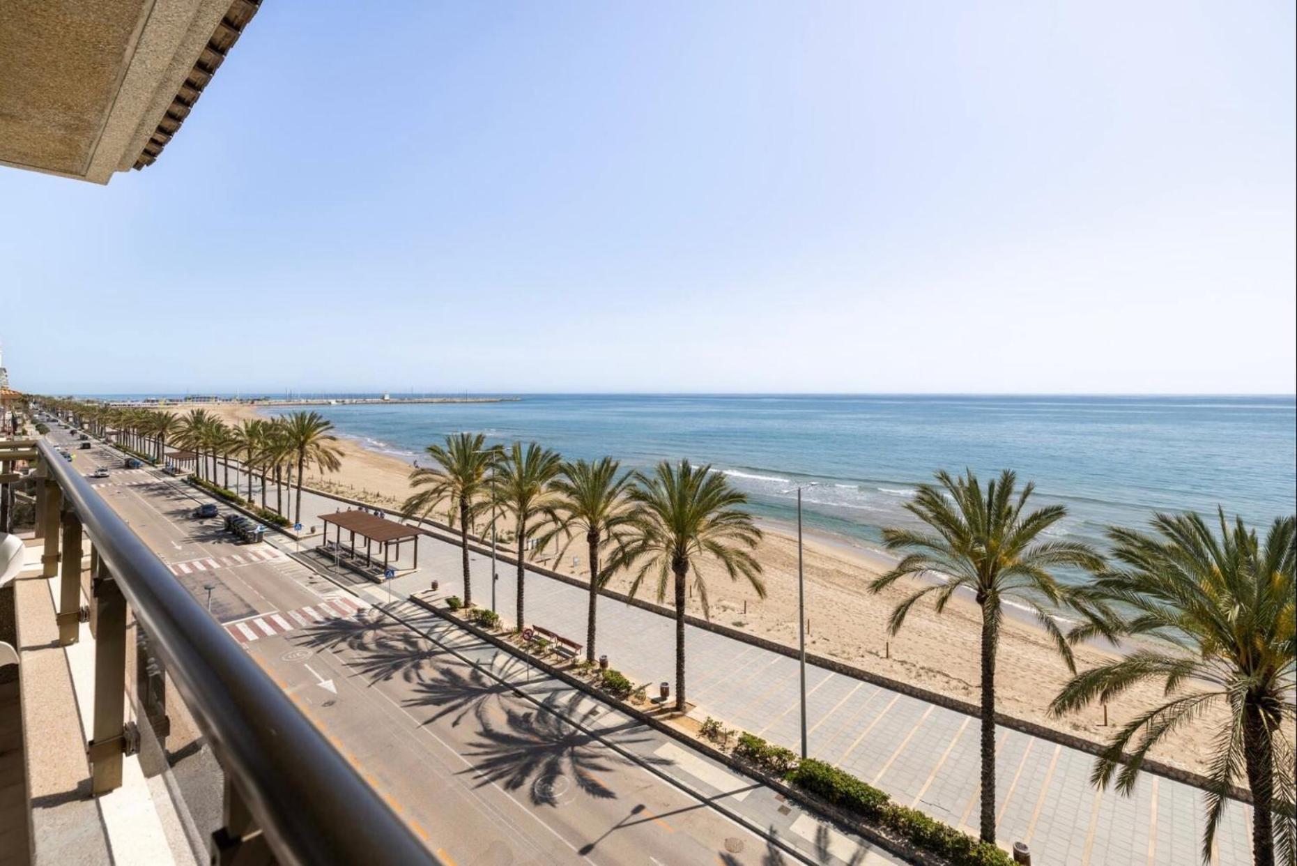 Beach Apartment In Calafell Exterior photo